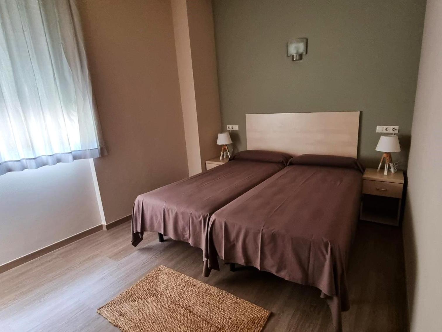 Residencia Universitaria Resa Damia Bonet Валенсия Екстериор снимка